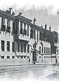 Okul Naciye Sultan Konağı'na taşındı.